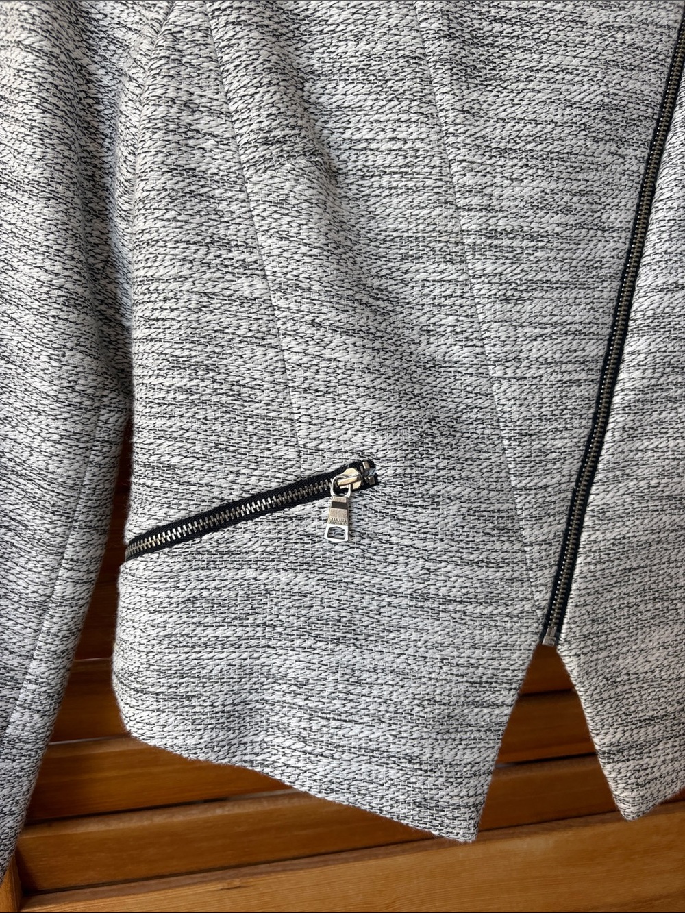 Banana Republic Gray Tweed Asymmetric Zip Blazer - Picture 2 of 7
